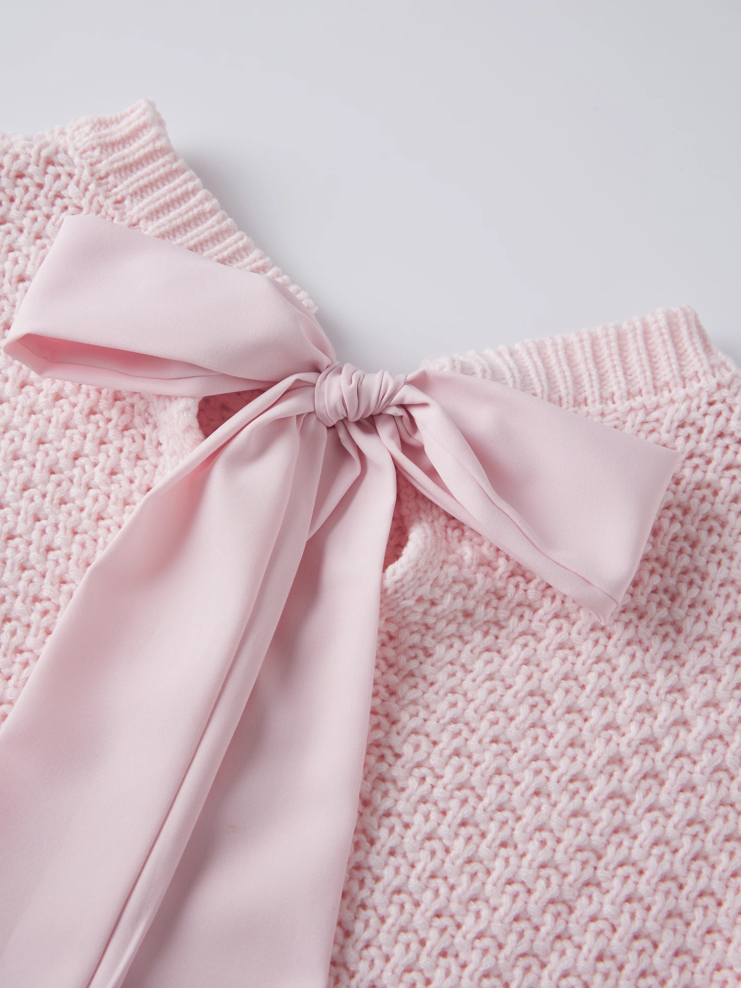 Women s Autumn Winter Cropped Sweater with Relaxed Fit Casual Solid Color Textured Ribbed Trim Bow Detail at Back Crew