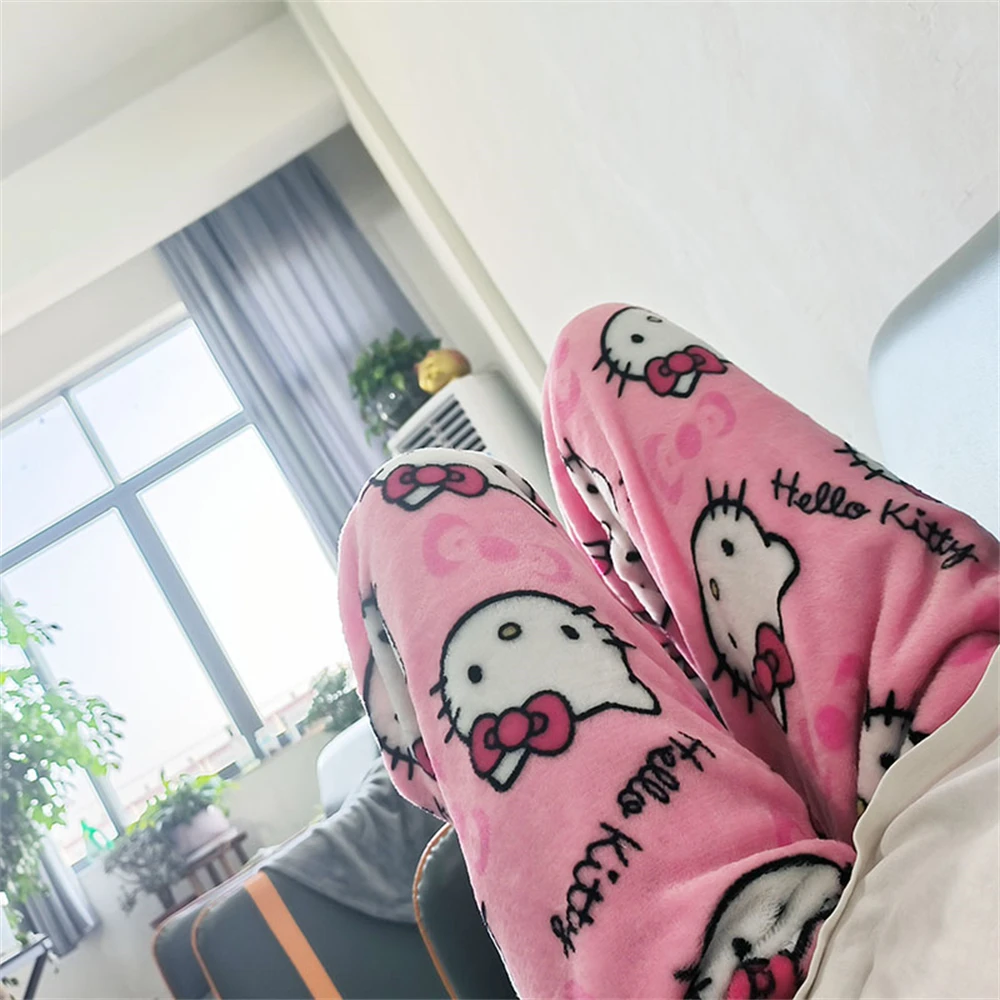 Hello Kitty ユニセックス パジャマ Mサイズ 送料無料 ハローキティ あったか シャツ パジャマ 前開き 上下