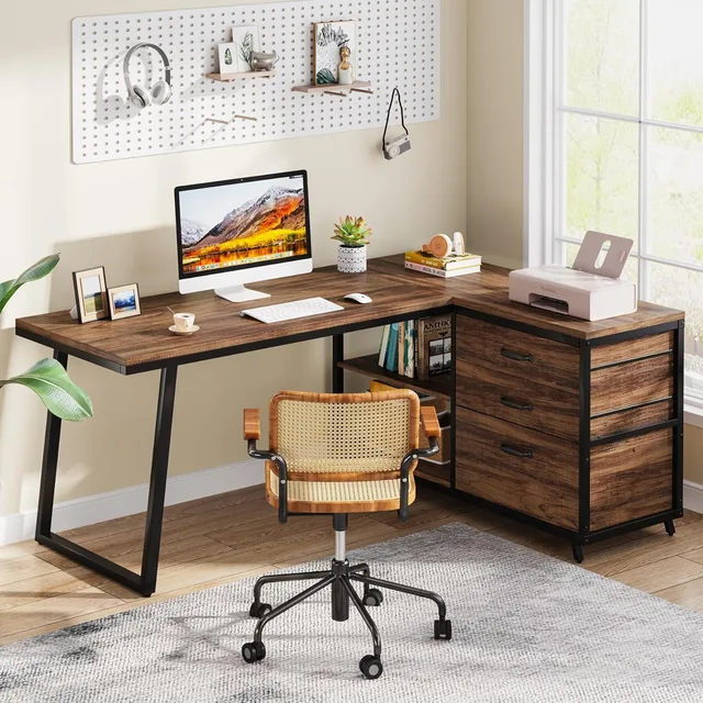 L-Shaped Computer Desk with 3 Drawers L-Shaped Computer Desk with 3 Drawers