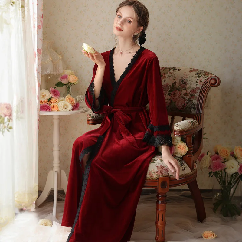 

Winter Nightgown Morning Gown Sexy Nightgown Bride Red Wedding Long Sleeve Golden Velvet Thick Sweet Pajamas Girl's Long