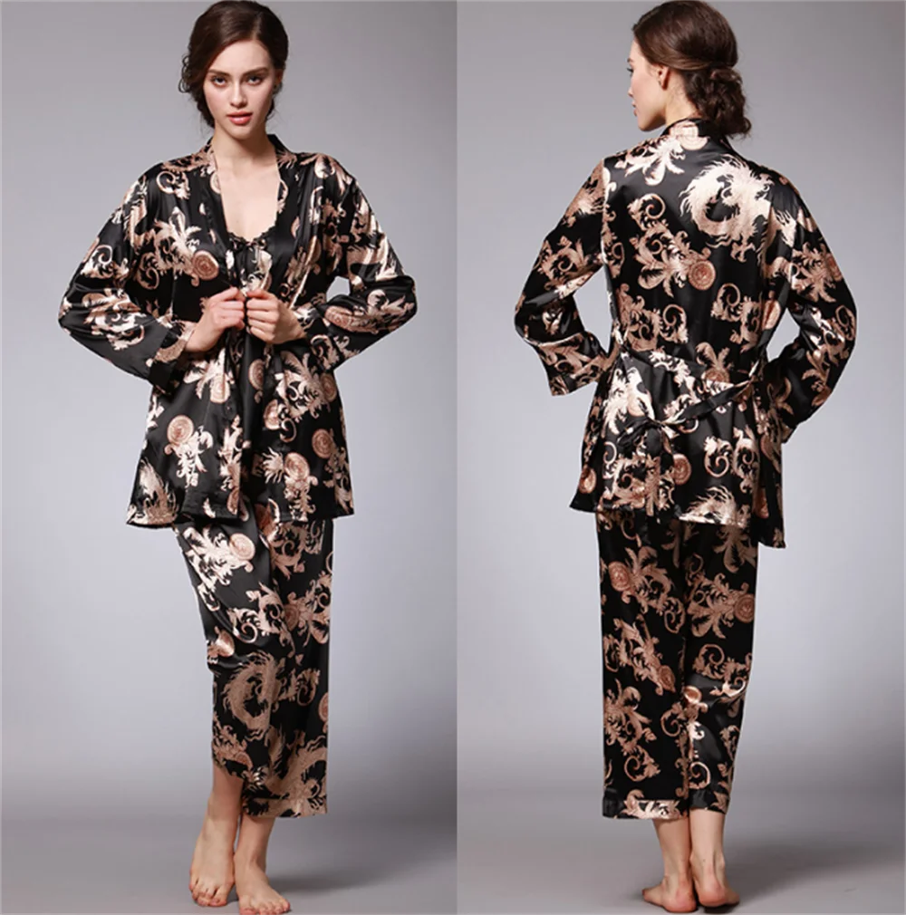Luxuriöses Pyjama-Set aus königlichem Seidensatin, 3-teilig, Drachen-Blumendruck, seidiger Pyjama-Anzug, Nachtwäsche, Cami-Nachtwäsche mit Robe und Hose – Detail 13