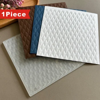 Design di primo piano dettagli della cartella in rilievo 3D con trama in tessuto: plastica bianca resistente, facile da usare per la creazione di cartoline e scrapbooking