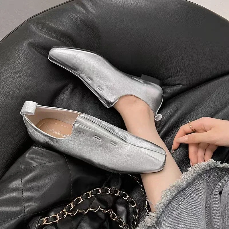 

Туфли женские из натуральной овечьей кожи, удобные, без застежки, мягкая подошва, простые, серебристые бежевые, весна-осень