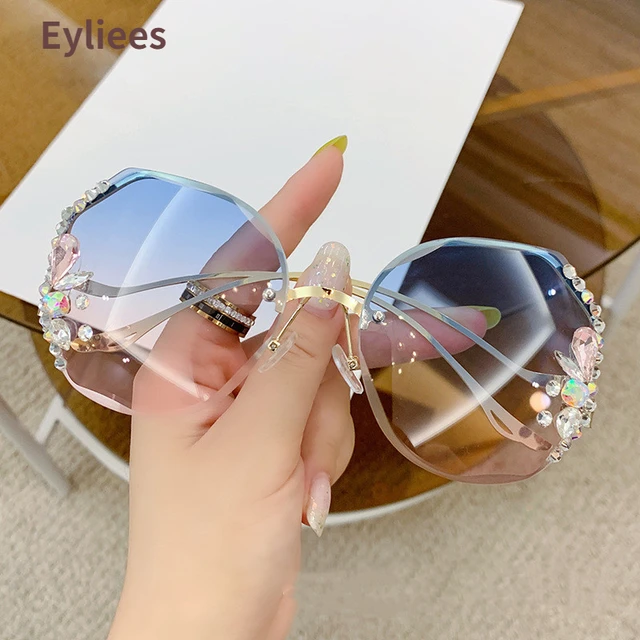 Large Square Fashion Sunglasses For Women Men Luxury Chain Charm