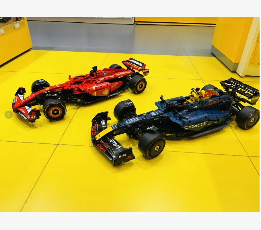 التقنية 42207 42206 الأحمر الأزرق سيارة سباق فائقة...