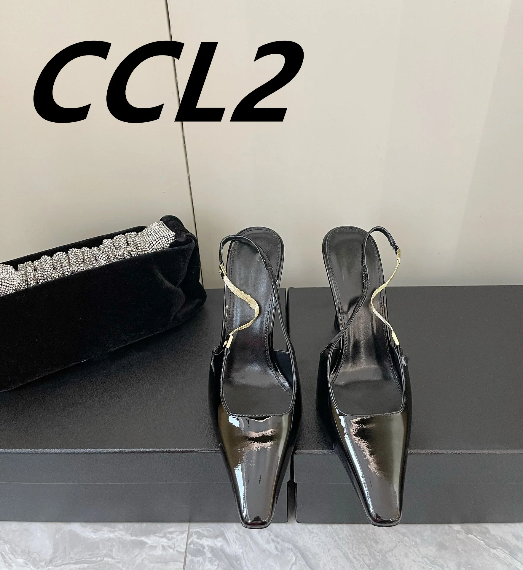 

24 years spring and summer fashion high heels, calf patent upper, sheepskin lining, leather outsole, heel height 10cm, size35-40