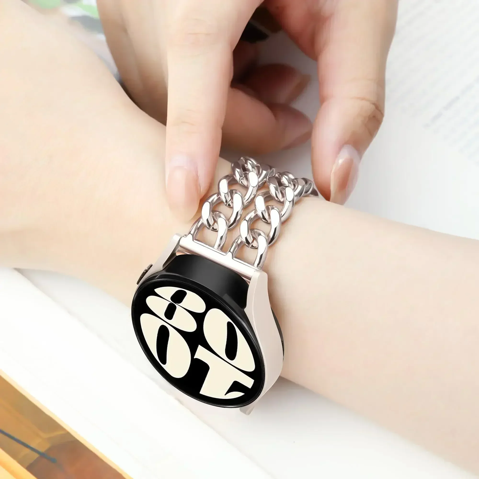 Elegant Metal Luxury Watchband Bracelet, 20mm/22mm