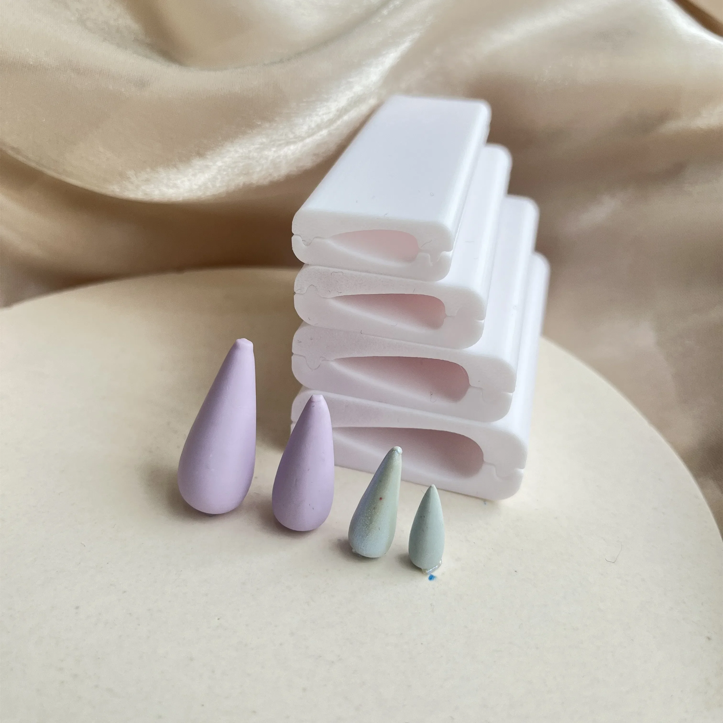 Stampo da taglio per orecchini in argilla polimerica Gioielli creativi fai-da-te Decorazione per ciondoli Strumento per la creazione di stampi fatti a mano in ceramica di argilla a sfera rotonda