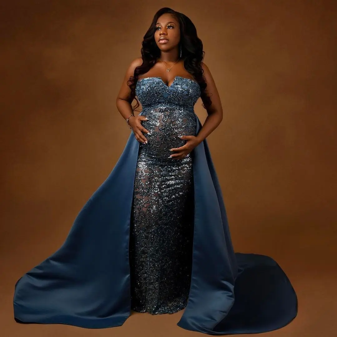 

Платье для беременных с блестками и съемным шлейфом