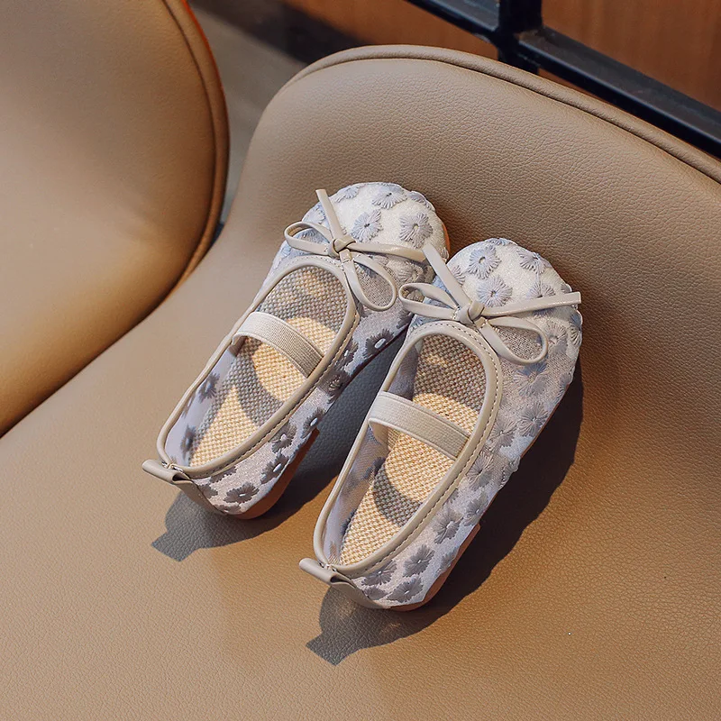 Girl Shoe Fashion Lace Shoe New Chinese Retro Kid Shoe 2023 Summer New Princess Shoe Embroidery Women Shoes Elegant Linen Shoes