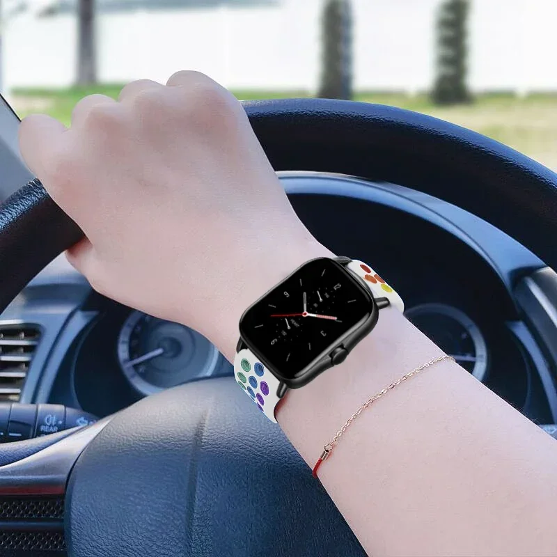 Stylish Multisize Watch Strap for Smartwatches and Fitness Trackers