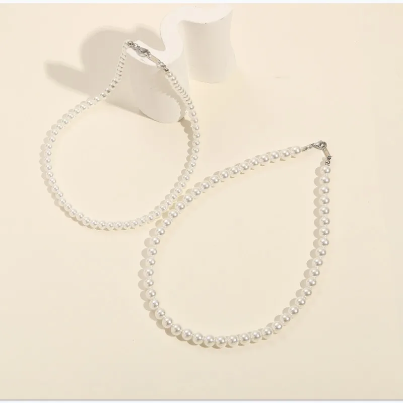 Simple Imitation-Pearl Beaded Short Choker Necklace for Men - Lifestyle 4