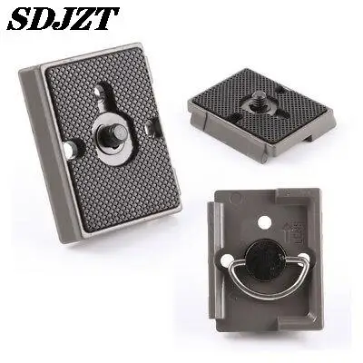 Piastra Sgancio Rapido Manfrotto 200PL-14 - 2 Pezzi Per Treppiedi Fotocamera