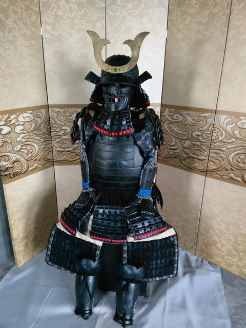 Costume di Halloween indossabile samurai giapponese armatura retrò  spettacolo teatrale armature generali costume di capodanno - AliExpress