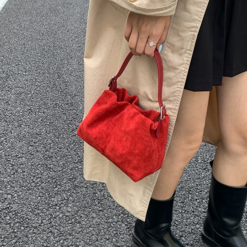 Elegant PU Leather Bucket Bag - Women's Crossbody Shoulder Handbag in Retro Style