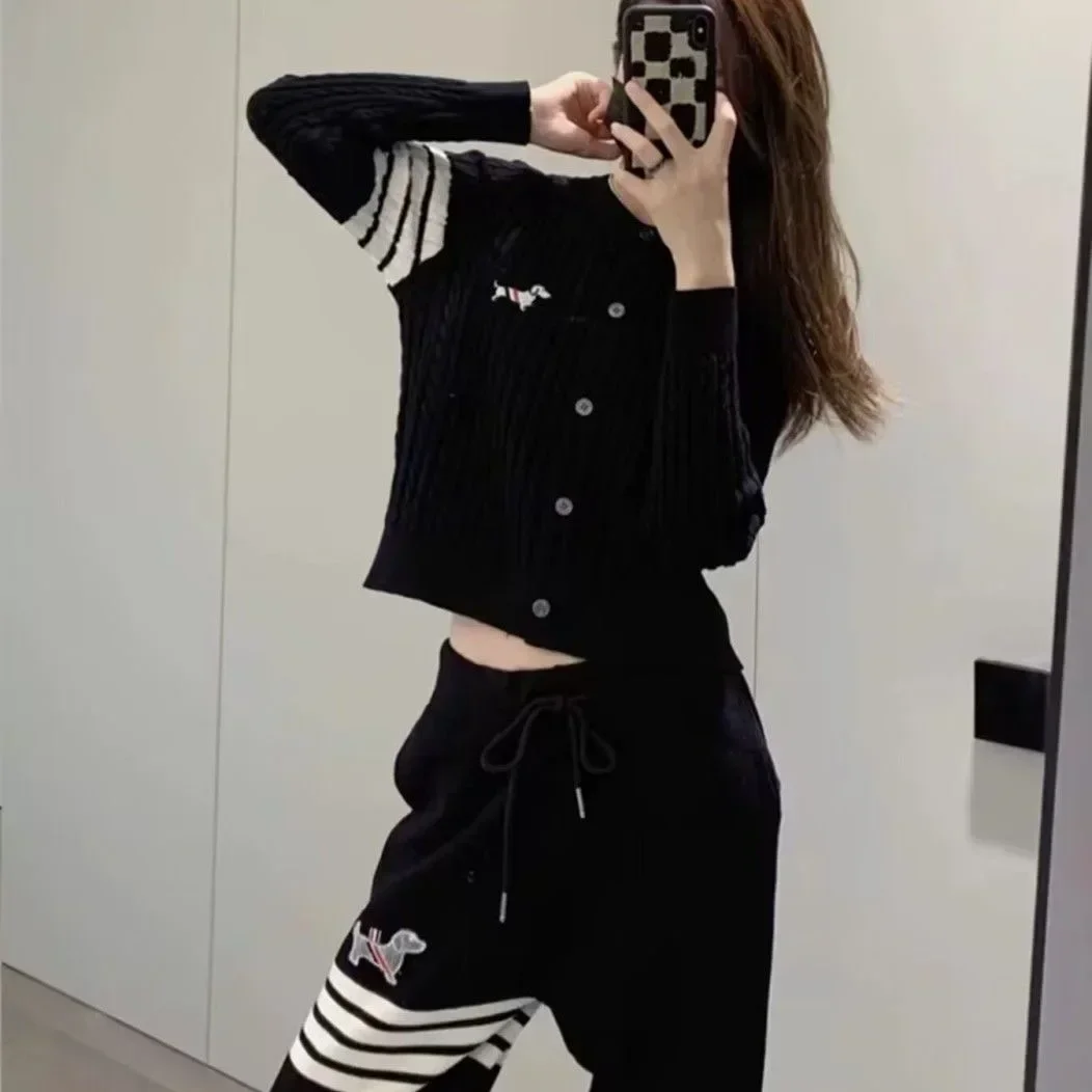 

Knit Golf Suits Women Golf Wear 2024 Spring New Two Piece Tennis Jacket Pants Luxury Brand Golf Clothing Women's Golf Apparel