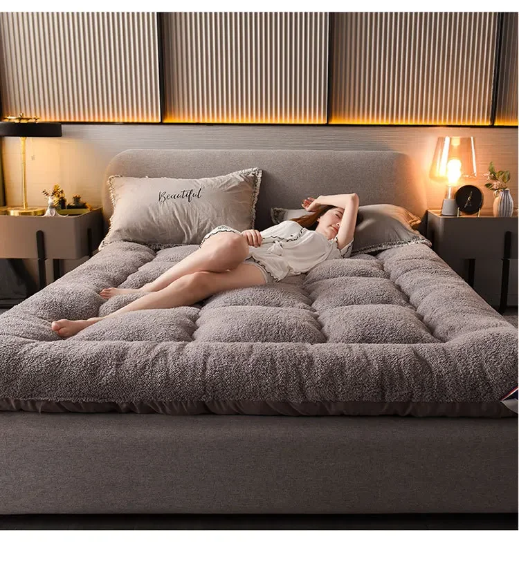 Description Picture 6 of itemTatami Floor Mat/Pad Fashion Comfy Futon For Dorm/Home Nap Thickened Single Double Use Sleeping Mattress/Foldable Plush Bed