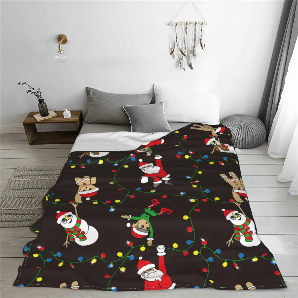 ũ�������� ��Ÿ �ܿ� ���, �ö��� ���� ����� �� ��Ű ������ �Ŵٴ� �ε巯�� ���� ��� ħ�� �繫�� �̺�