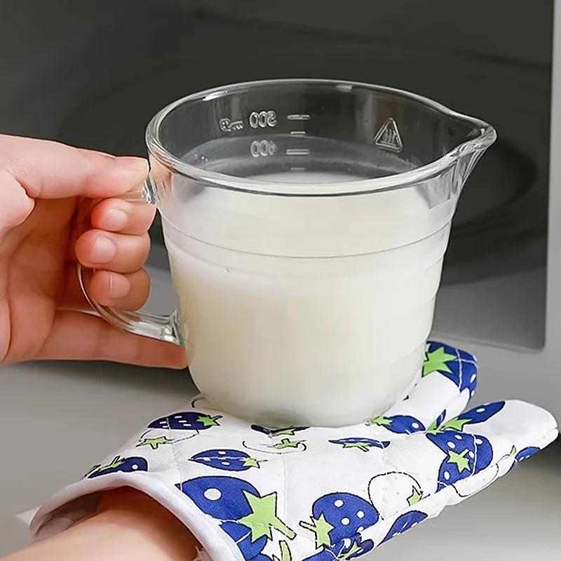 Heatproof Glass Mixing Bowl Set with Handle & Spout 3