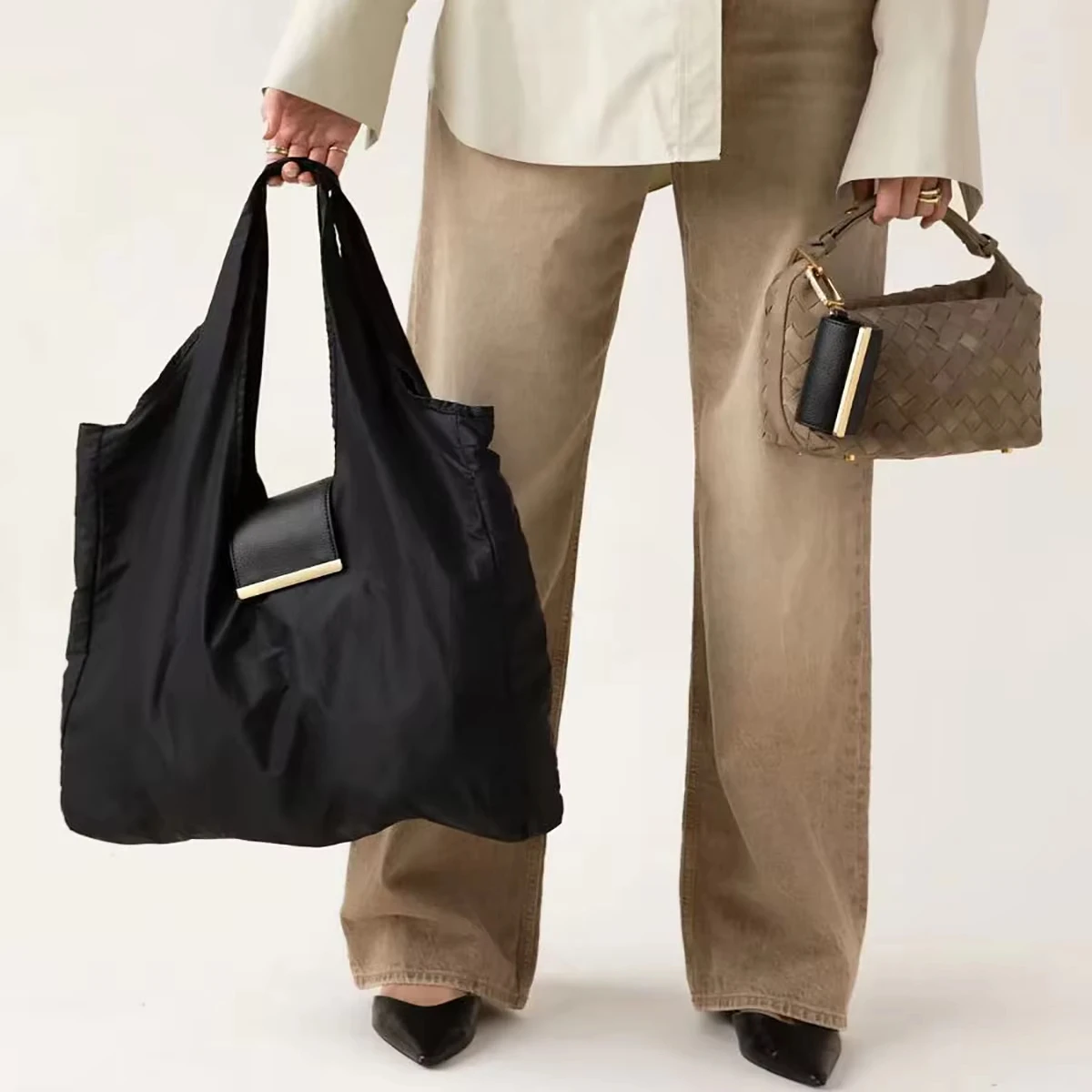 Eco-Friendly Reusable Keychain Tote Bag with Key Ring - Large Capacity, Lightweight, and Foldable Shopping Bag