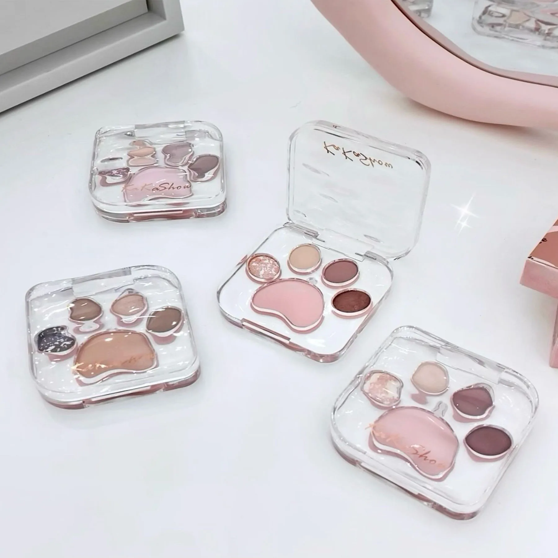 Cat Paw Shape Eye Shadow Palette
