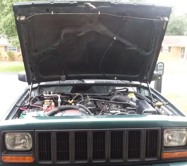 8401 Jeep Cherokee (XJ) Off Road Fiberglass Hood, 44 OFF