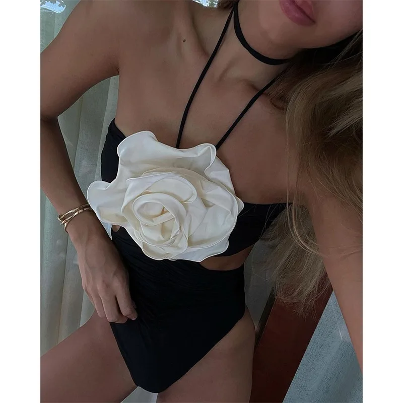 

2024 new one piece swimsuit for women, European and American bikini, 3D 3D floral women's swimsuit bikini