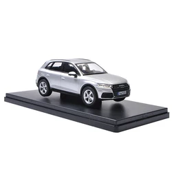Audi Station Wagon Metal Alloy Toy Car - 1:43 Scale Collector's Edition (Q5 Silver)