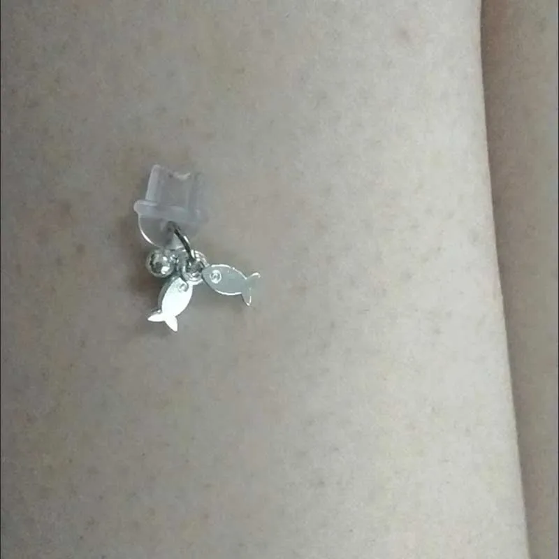 은빛 행운의 잉어 펜던트 전화 먼지 플러그 아이폰에 대 한 삼성 Type-C 충전 포트 액세서리 장식 교수형 팔찌