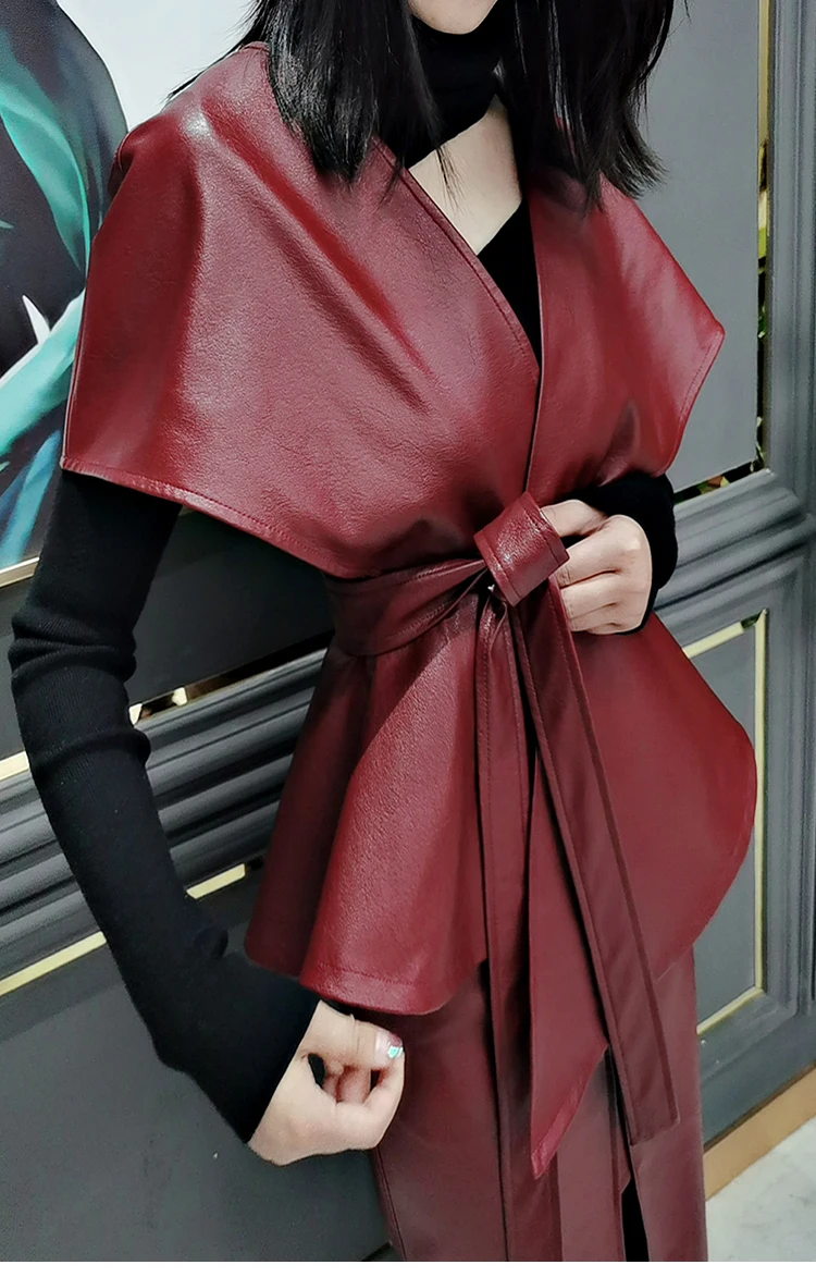 

Spring Luxury Designer Faux Leather Jacket Women Sashes Red Wine Cape Shawls for Women Gothic Cloak Runway Fashion 2024