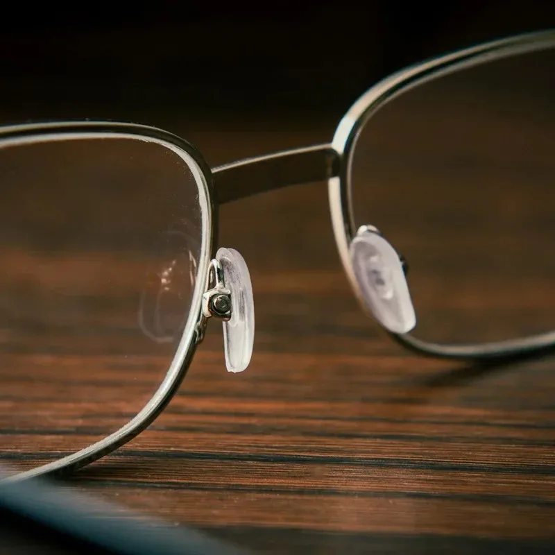 HD Reading Glasses with Box Anti-scratch Metal Reading Glasses for Men Women Presbyopic Glasses +150 +200+300+400