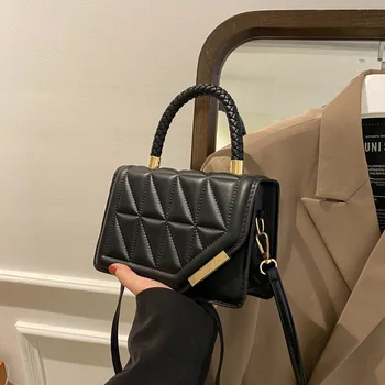 حقائب يد مربعة من الجلد الصناعي منقوشة للنساء ، حقائب كروس بودي سوداء صغيرة ، حقيبة كتف عصرية للسيدات ، علامة تجارية مصممة ، جديدة