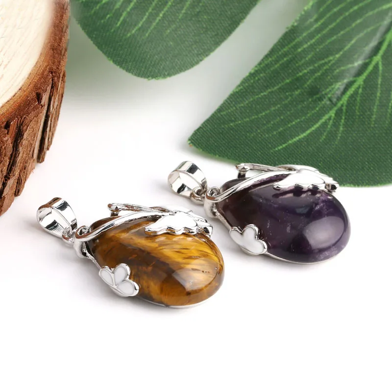 Wire Wrap Crystal Necklace 3