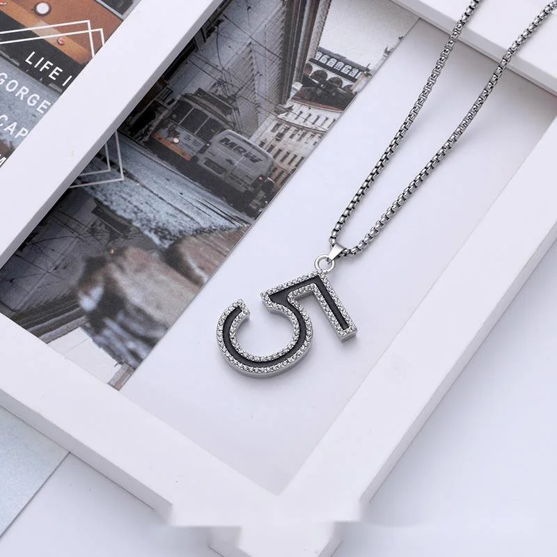 Collana con ciondolo a forma di 5 con diamanti incrostati di Hip Hop, con catena e cappuccio, personalità hipster femminile, ciondolo semplice, accessori per danza hip hop_voghion.com