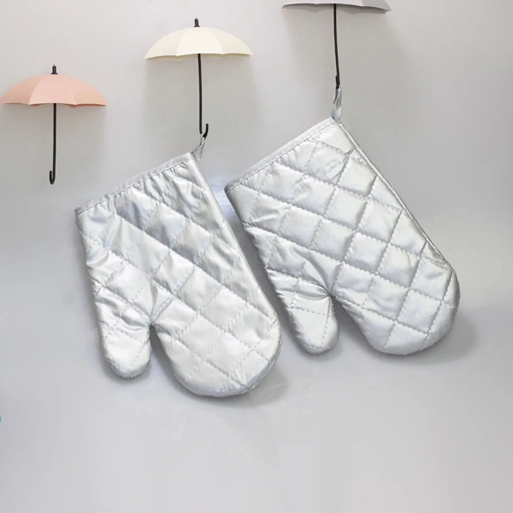 Easy To Clean Silver Oven Mitts Thickened Scald Proof Baking Insulation Gloves Cotton Polyester Microwave Gloves Thanksgiving