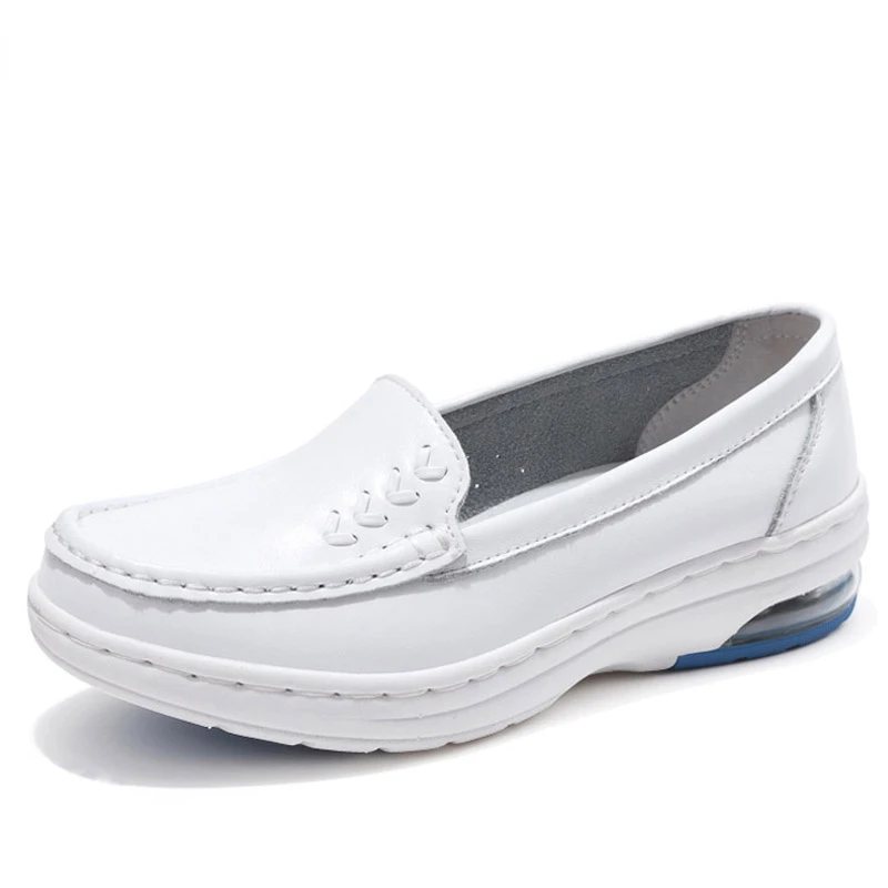 

2022 New Genuine Leather Soft Cushion Loafers Fashion Low Mouth Slip-on Ladies Nurse Shoes Women Hospital White Work Shoes