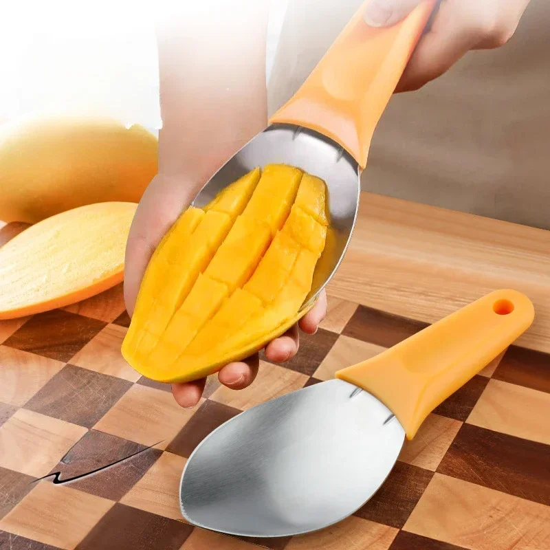 Food grade stainless steel mango cutter Mango diced fruit peel separator to take the pulp scoop fruit peel and core separator