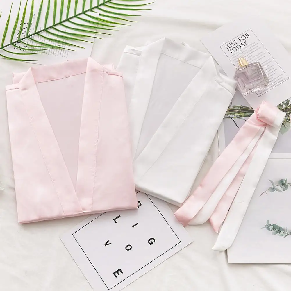 

Женская ночная рубашка атласная ночная рубашка элегантный Атласный халат на шнуровке с поясом для женщин мягкая шелковая ночная рубашка с V-образным вырезом три четверти