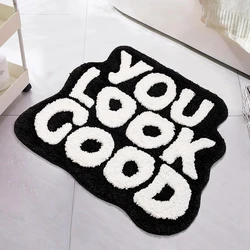 Chic Black & White Plush Microfiber Bath Mat - Fun & Non - Slip Shower Rug - 62x80cm (Black and white)