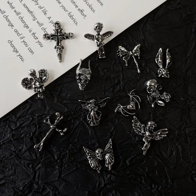 10 Stück Gothic Punk Stil Nail Art Charms Antik Silber Legierung Jesus Katholisches Kreuz Zubehör Teufel Engel Nageldekorationen – Detail 1
