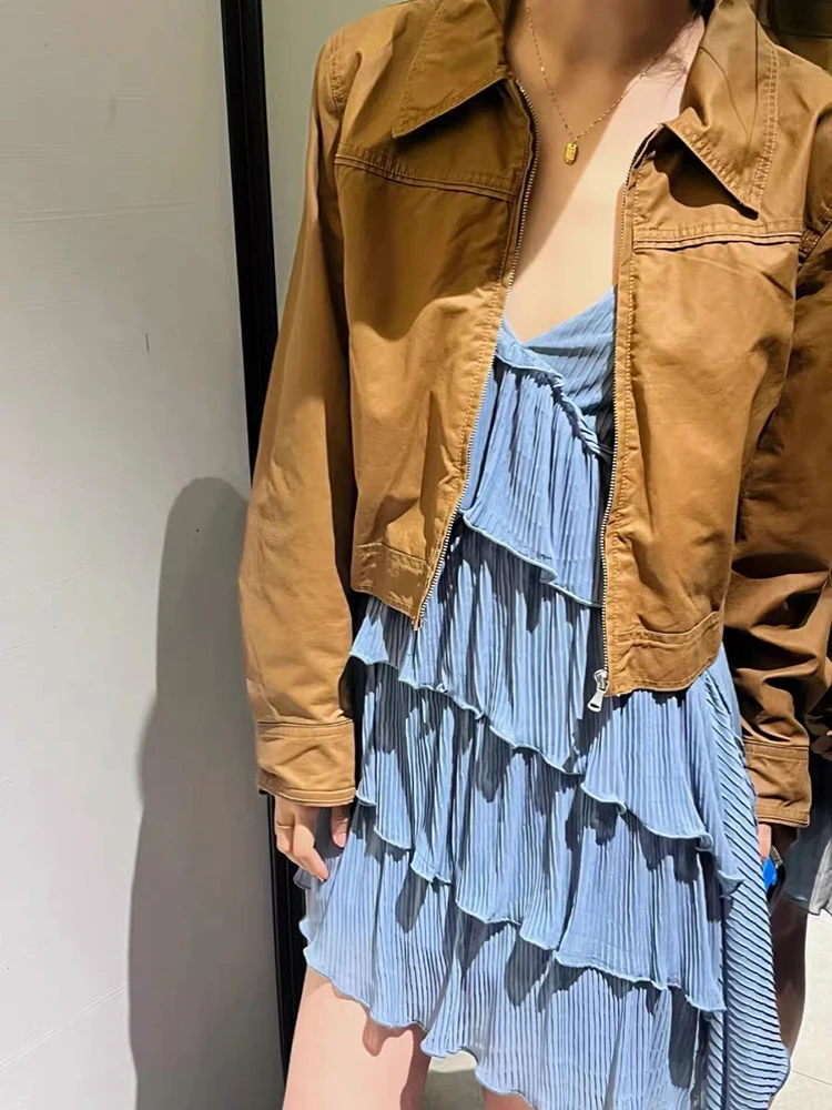 Рисунок 3 - Осенне-зимняя женская куртка из