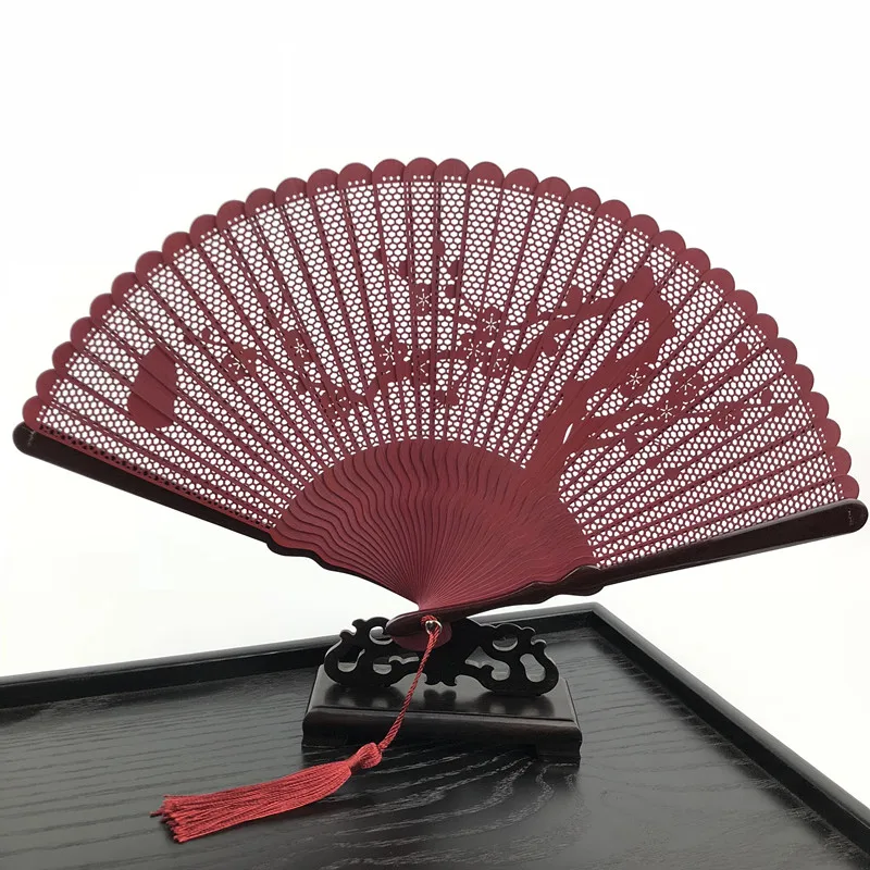 

All-bamboo carved hollow fan folding fan gift fan craft bamboo carved folding fan Chinese style classical