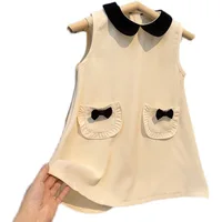 Weißes Mädchen Kleid mit Schwarzem Kragen – Bild 5