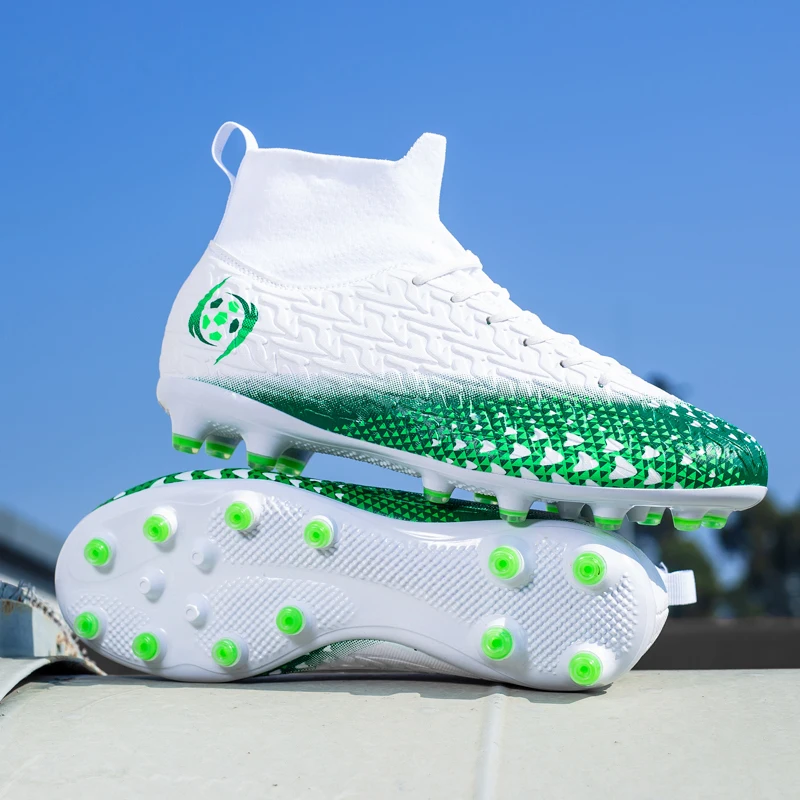 

2024 Men's Soccer Shoes Large Size Ultralight Football Boots Boys Sneakers Non-Slip AG/TF Soccer Cleats Ankle Boots Unisex