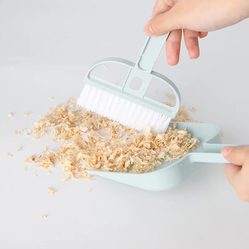 Pet Cleaning Tools Cat Hamster Dustpan Small Broom Set Professional Rabbit Pooper Scooper Guinea Pig Toilet Broom Accessories
