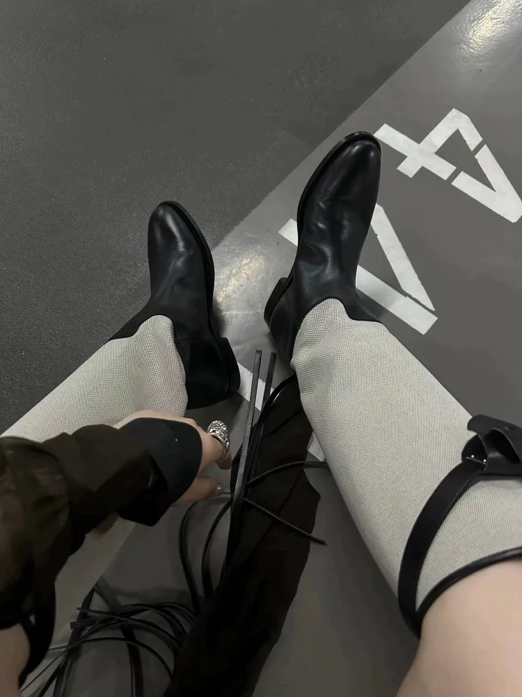 

Round Toe Material Knee-High Boots Color Block Flat Heel Straight Rider Botines Retro Metal Buckle High Long Boats Women Shoes