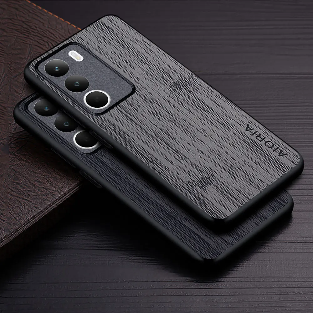 Wood Grain Faux Leather Phone Cover - Premium Case with Elegant Design