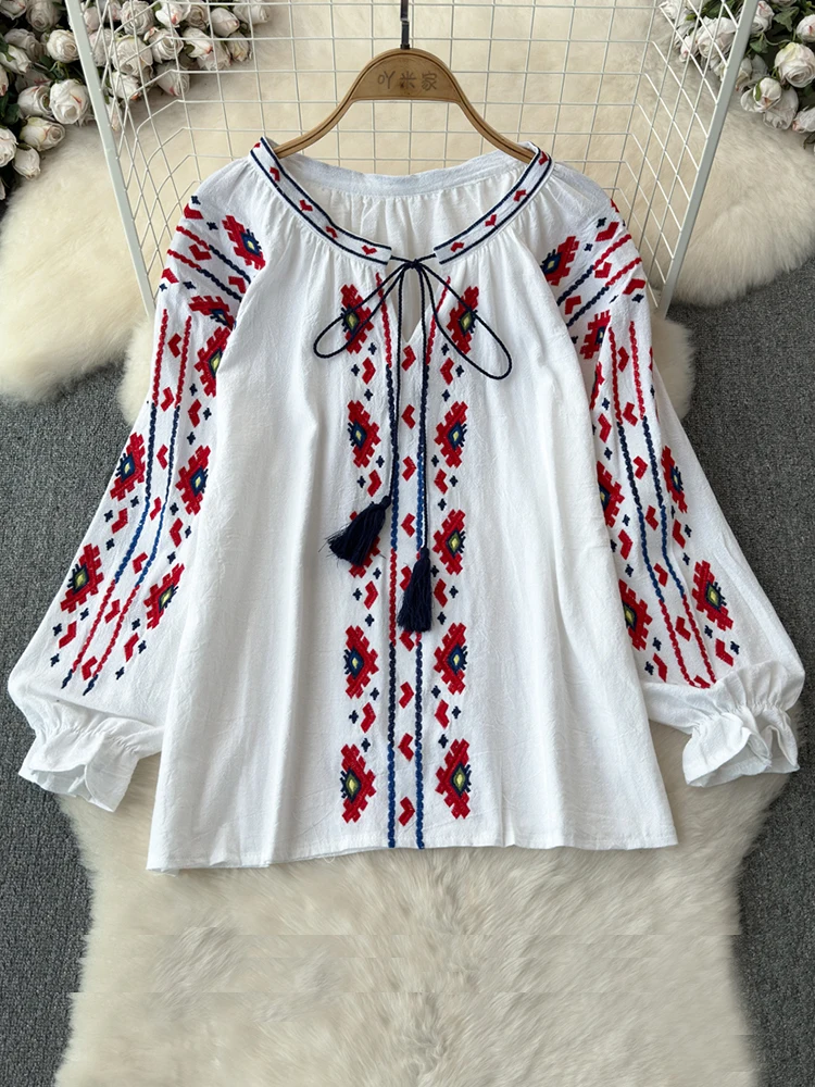 Women Autumn Blouse Temperament Flower Embroidery Long