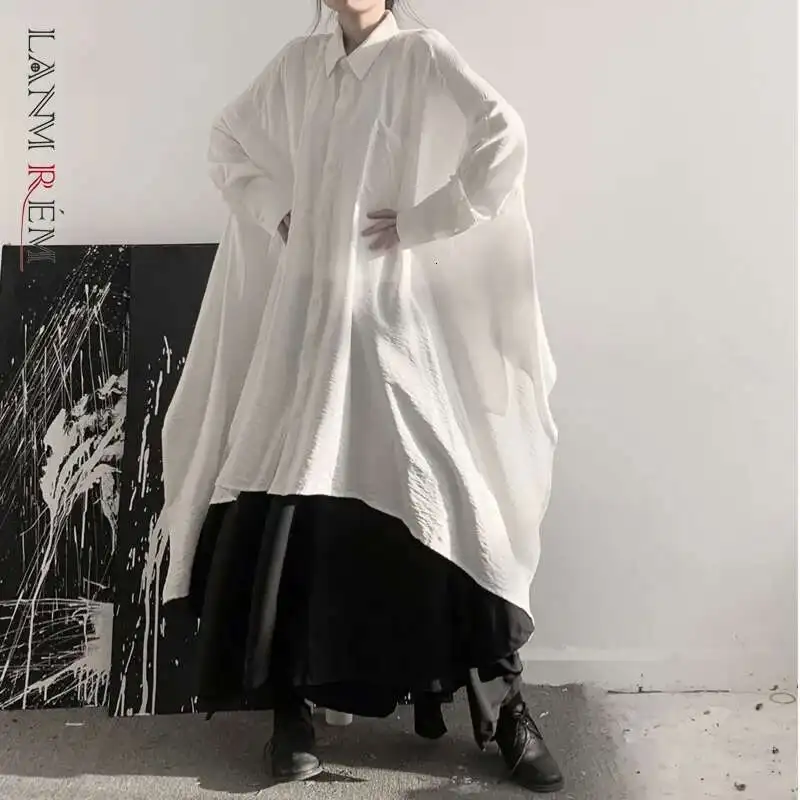 LANMREM 2025 Dark Wind Asymmetrical Loose Homemade Long Lapels Single-breasted Solid Color Long-sleeved Shirt Women 19B-a267