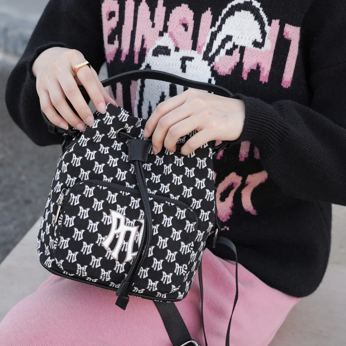 PNJ Manchurian messenger bag women's casual 2024 new fashion shoulder bag fresh trend satchel nylon